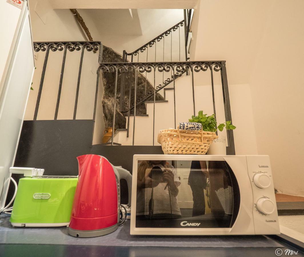 Refilea Sea View Tower Villa 韦尔纳扎 外观 照片